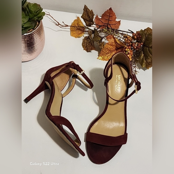 Michael Kors Burgundy Open-Toe Heels - Picture 2 of 7